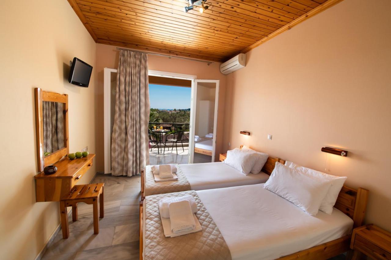 Artemis Pension By Imagine Lefkada Ligia Eksteriør billede