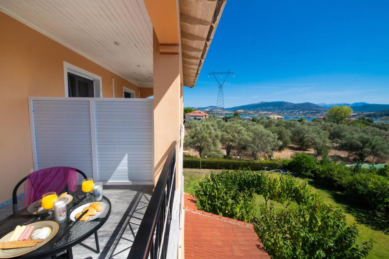 Artemis Pension By Imagine Lefkada Ligia Eksteriør billede