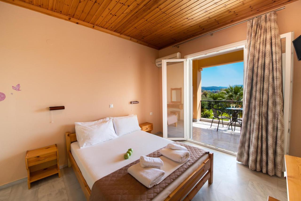 Artemis Pension By Imagine Lefkada Ligia Eksteriør billede