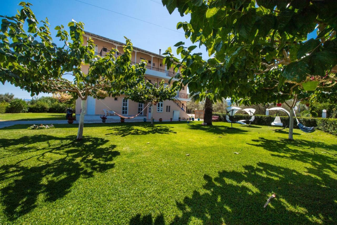 Artemis Pension By Imagine Lefkada Ligia Eksteriør billede